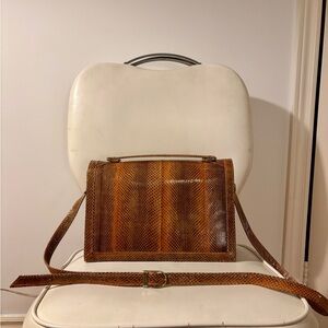 Vintage 1970s Light Brown Python Snakeskin Leather Shoulder Bag